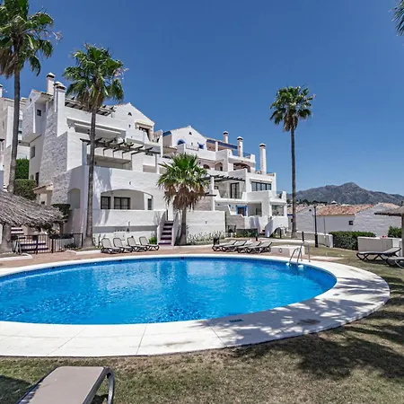 Holiday home Lag - Spacious 3br Townhouse With Private Jacuzzi *