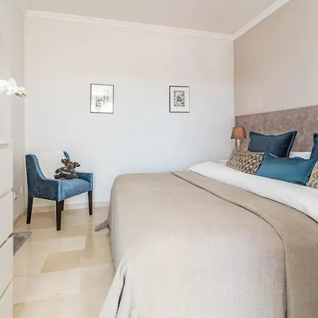 Holiday home Lag - Spacious 3br Townhouse With Private Jacuzzi *