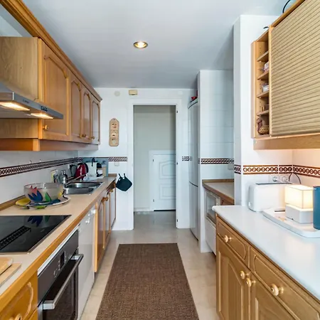 Lag - Spacious 3br Townhouse With Private Jacuzzi